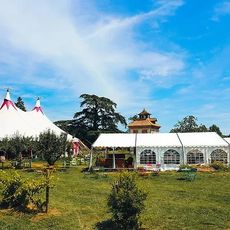 Bed & Breakfast La Maison Du Saula 3*