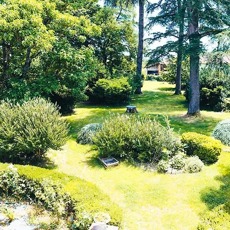 La Maison Du Saula Bed & Breakfast