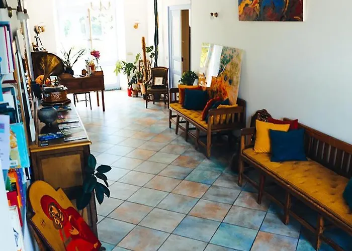 La Maison Du Saula 3* Lafrançaise