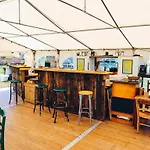 La Maison Du Saula 3* Lafrançaise