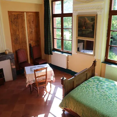 La Maison Du Saula Couette-café Lafrançaise