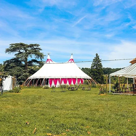 La Maison Du Saula Frühstückspension Lafrançaise