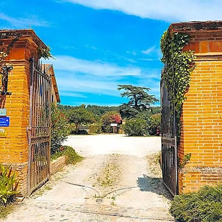 La Maison Du Saula Alojamento de Acomodação e Pequeno-almoço 3*