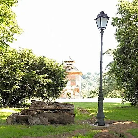 La Maison Du Saula Bed & Breakfast 3*